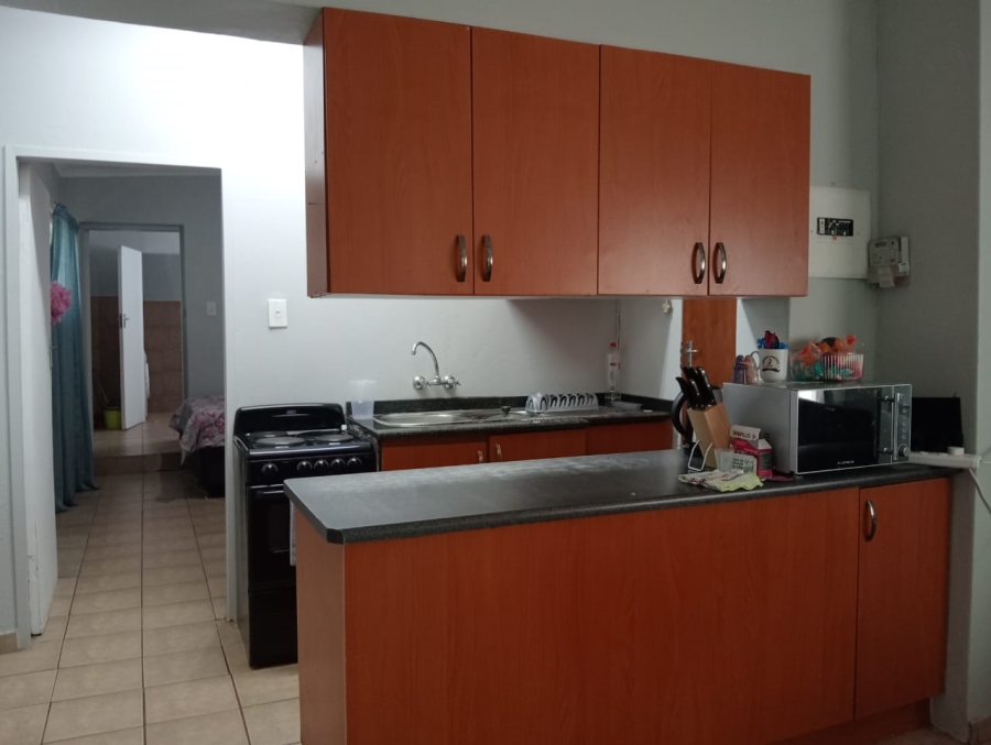 To Let 1 Bedroom Property for Rent in Bodorp North West